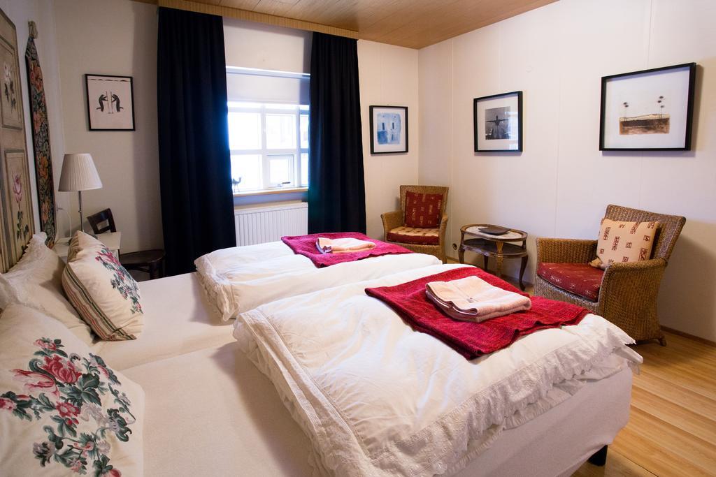 Guesthouse Fludir Quarto foto